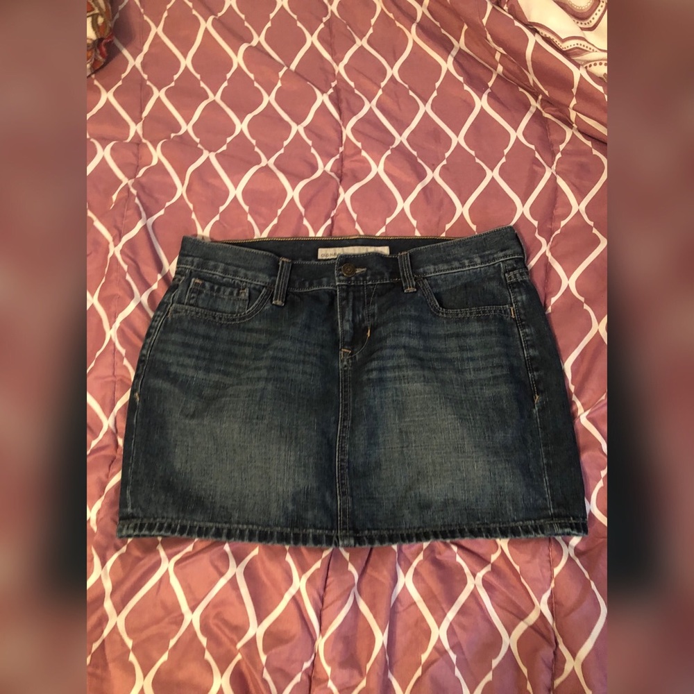 SOLD 🌹Size 6 Old Navy Skirt